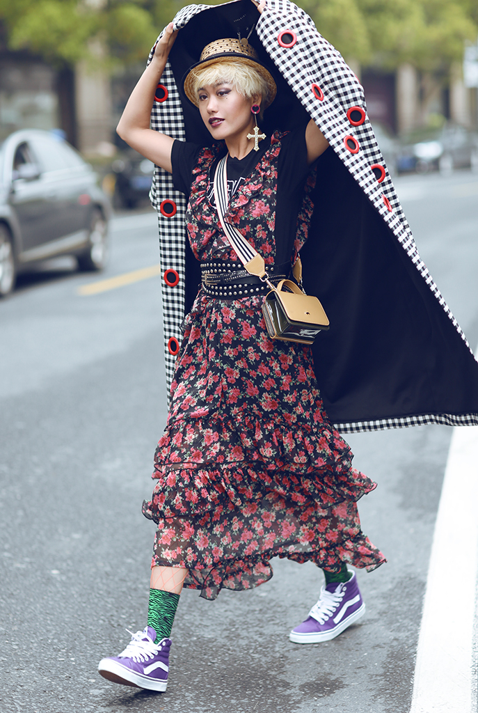 eyelovelu mod magazine style spotlight