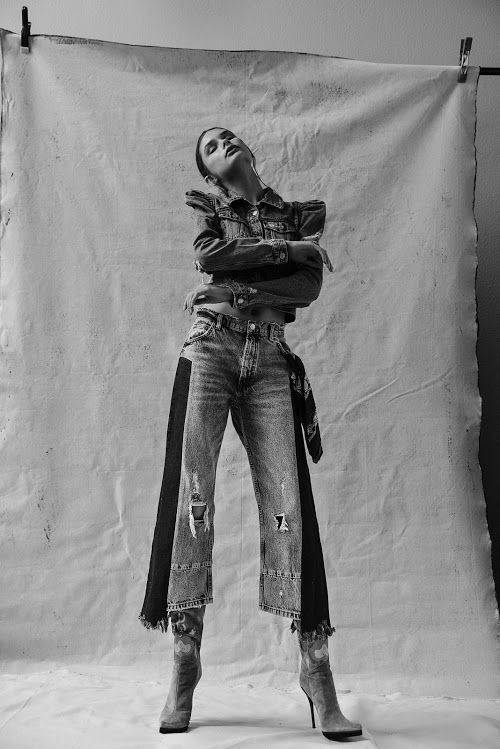 Olivia Mairn MOD Magazine Model Monday