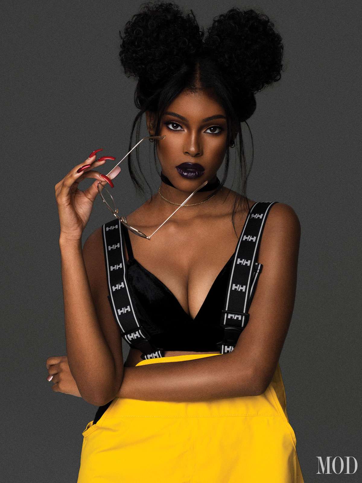 mod magazine cover diamond white