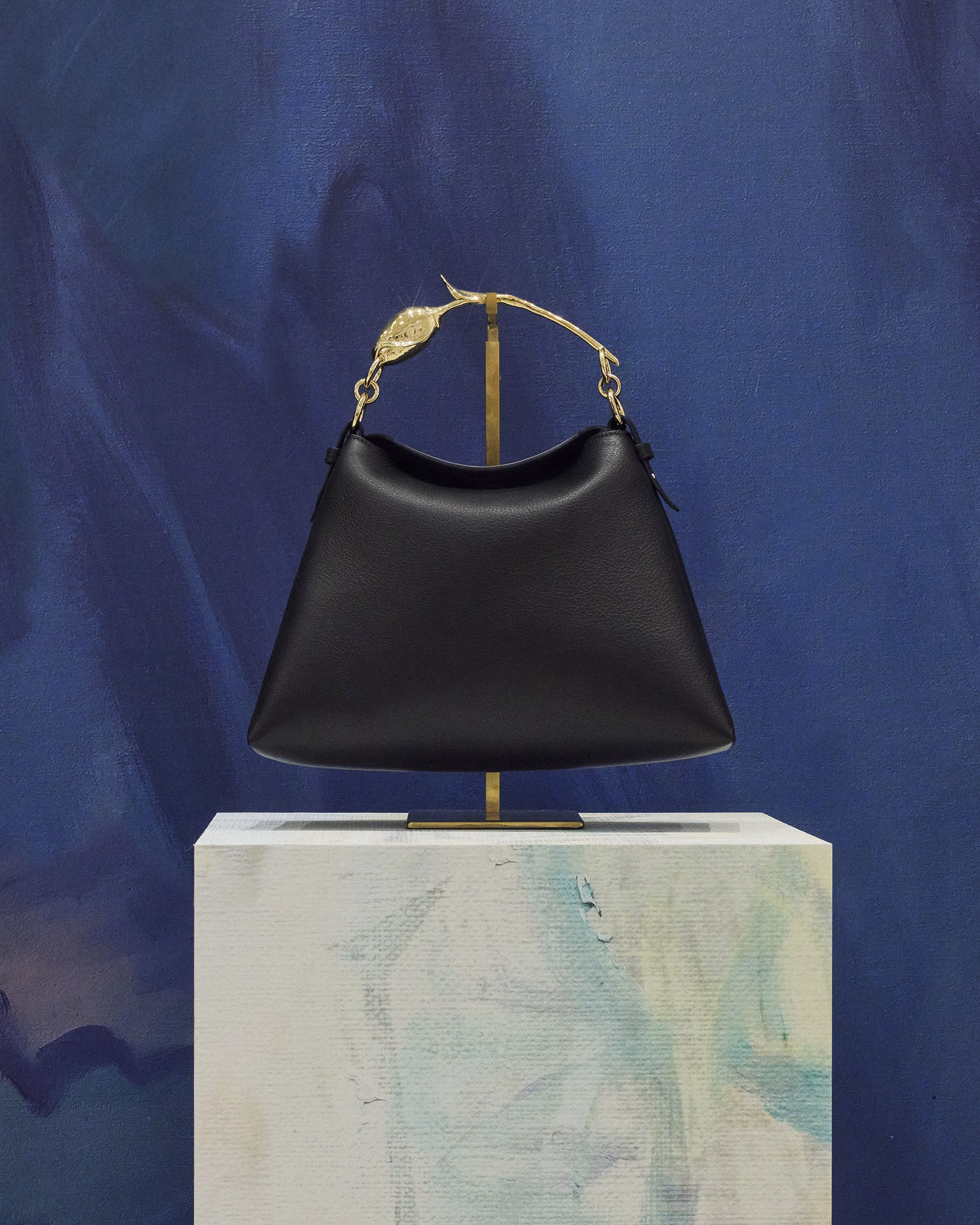 ERDEM AT SELFRIDGES POP-UP IMMERSIVE EXPERIENCE ART FASHION MOD MAGAZINE