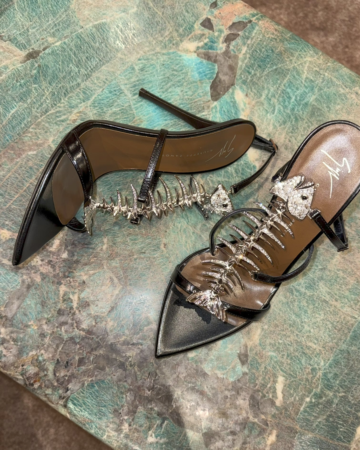 GIUSEPPE ZANOTTI SIGNATURE SLIM COLLECTION 2025 - MOD Magazine