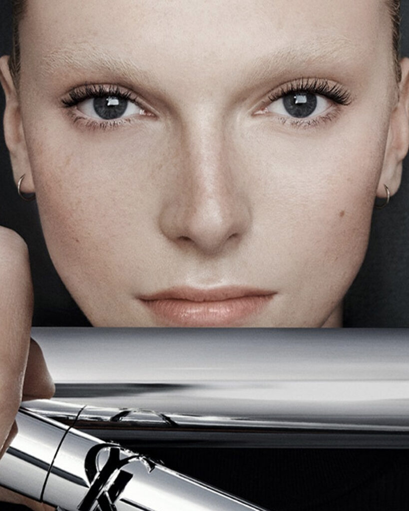 Yves Saint Laurent Beauty Introduces Lash Latex Mascara