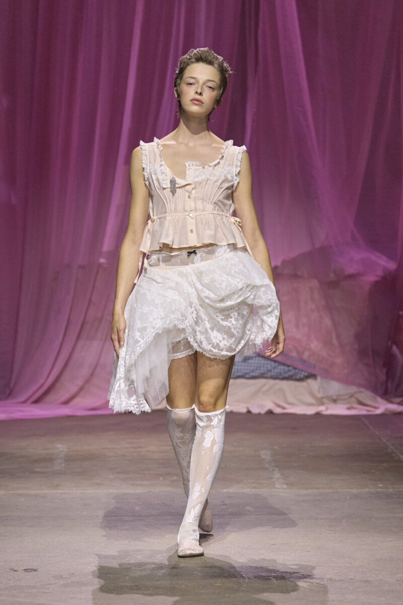 180 Strand London, 19th September 2026. A model walks in the Yuhan Wang Runway Show. © Olu Ogunshakin / Chris Yates Media