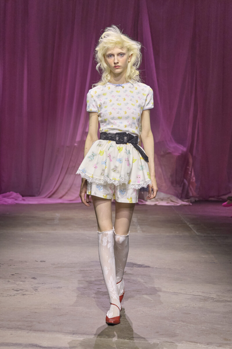 180 Strand London, 19th September 2026. A model walks in the Yuhan Wang Runway Show. © Olu Ogunshakin / Chris Yates Media